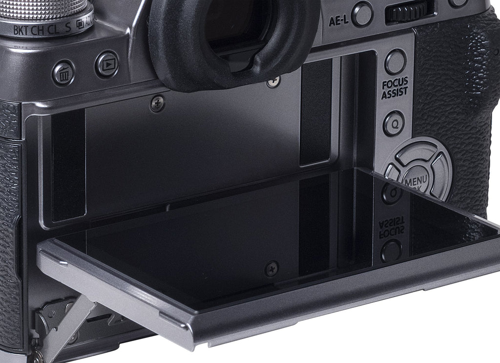 16MP Compact System Camera with 3.0-Inch LCD Body Only Silver O459