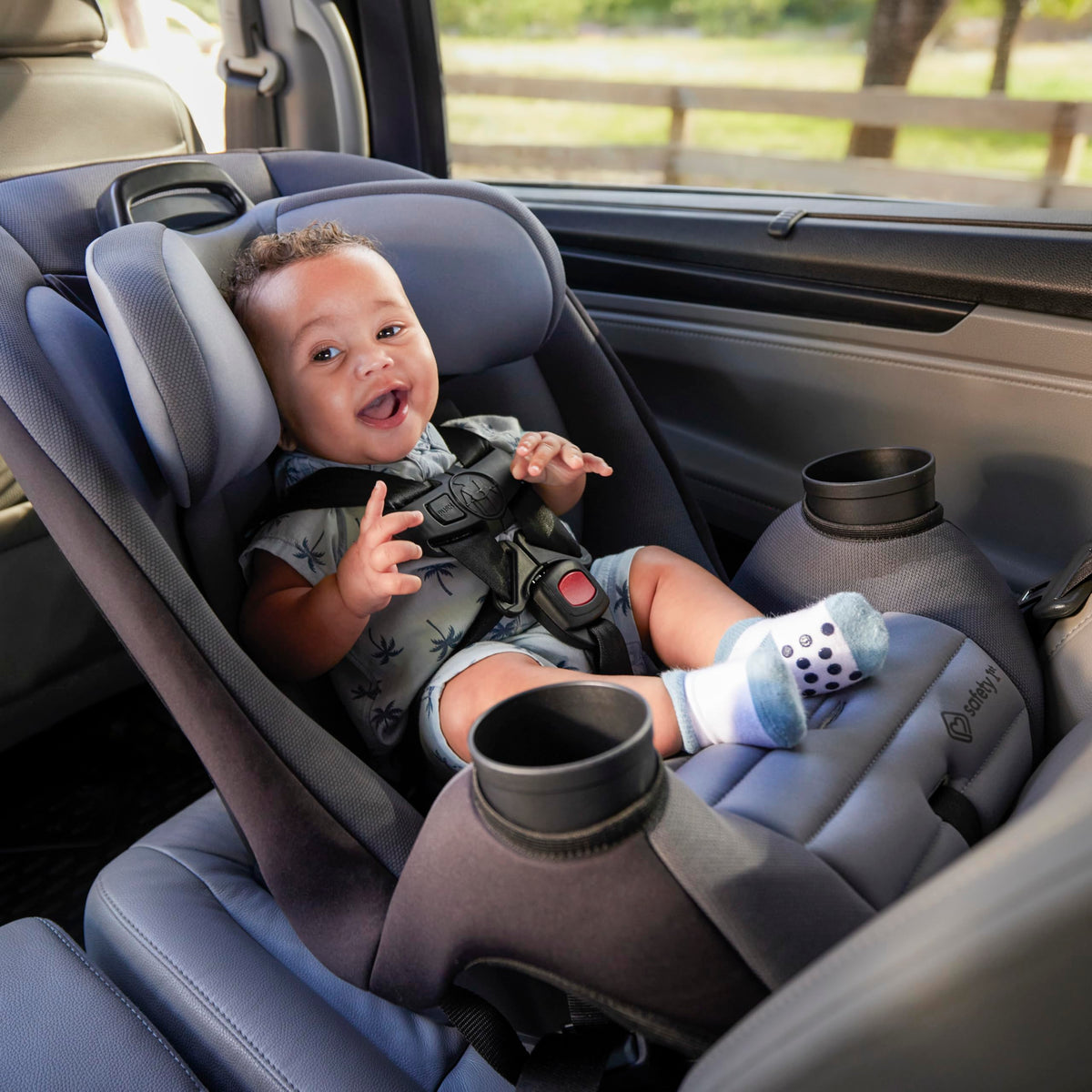 3-in-1 Convertible Car Seat N703614
