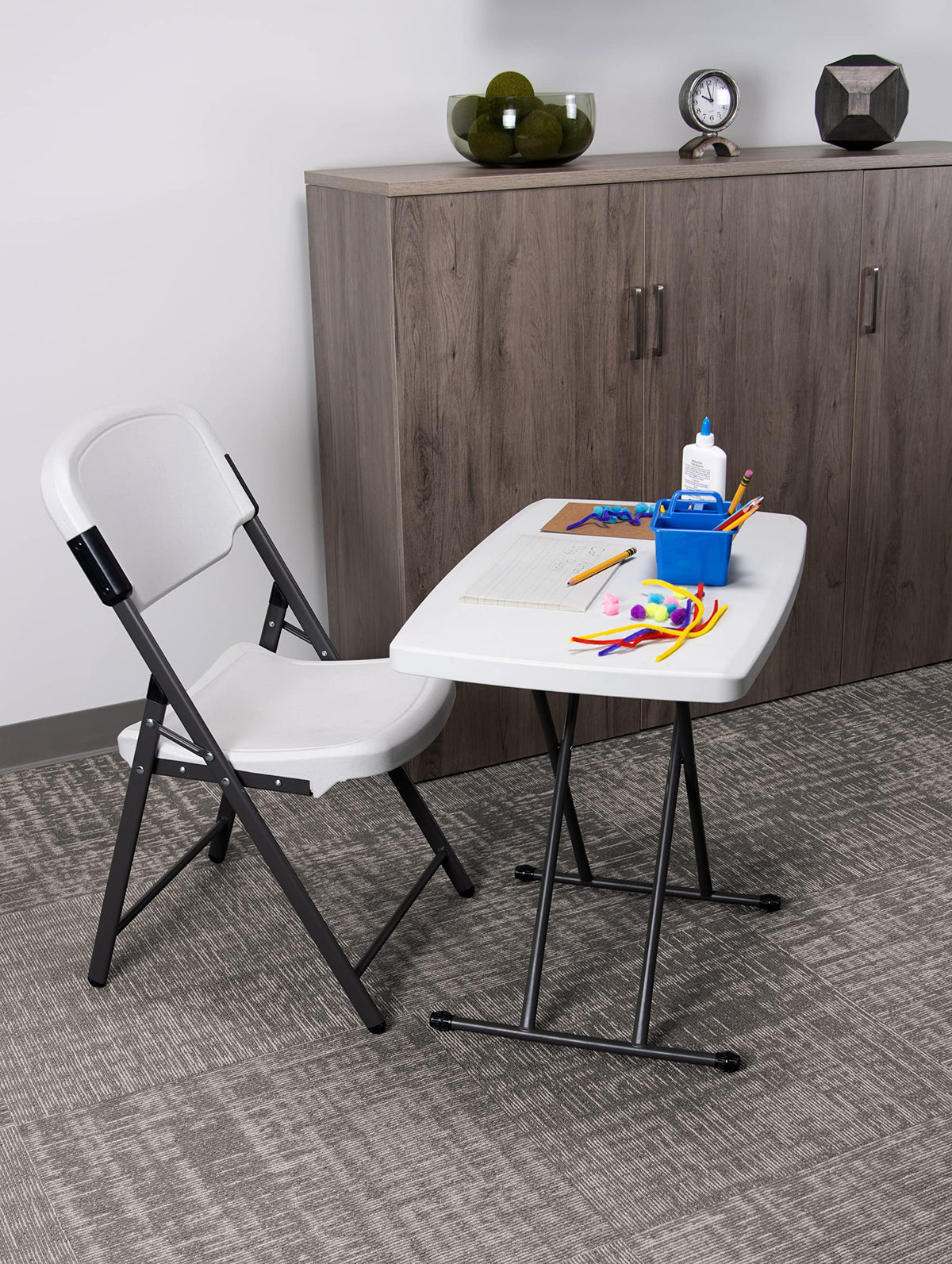 Folding Table G966515